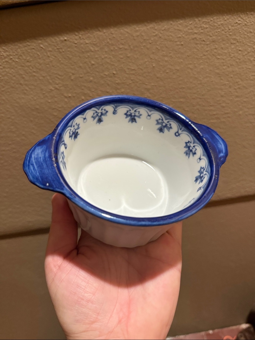 Vintage Ceramic Crock with Delft Blue Design & Trim by WCL